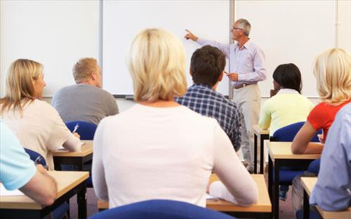 Cours de langue et appui scolaire - AideScolaire