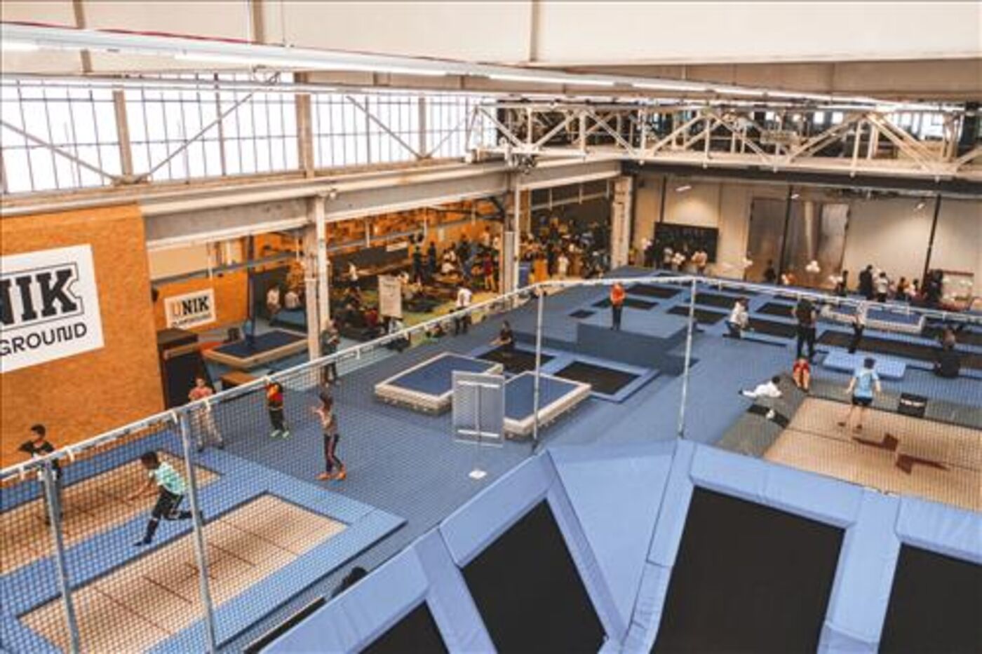 Trampolin- und Bewegungspark