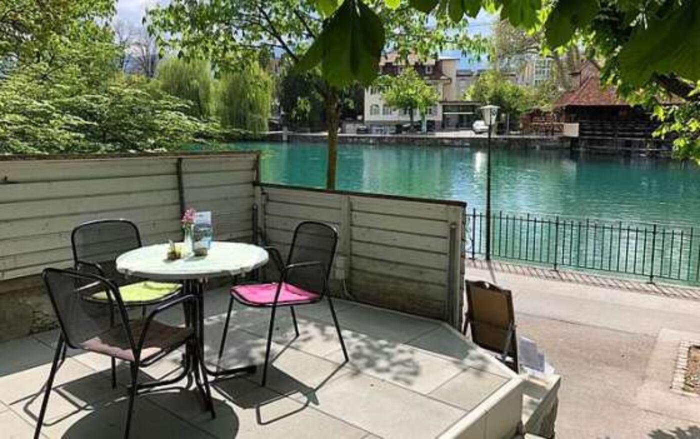 Blaues Kreuz: Bistro Schleuse in Thun